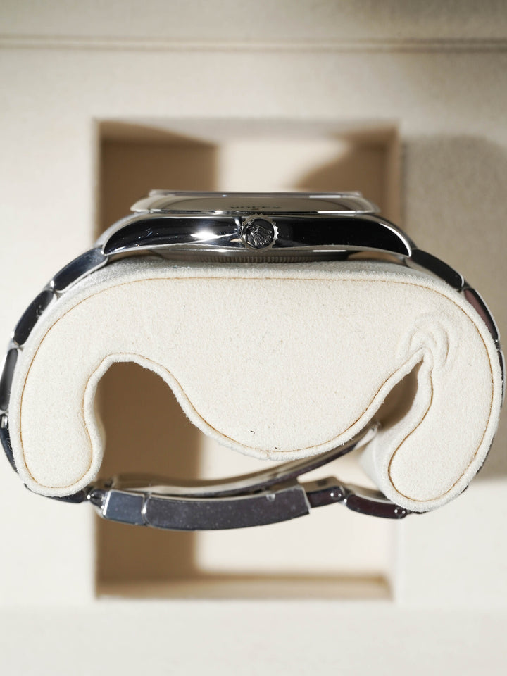 Rolex Oyster Perpetual 124300 - 2025