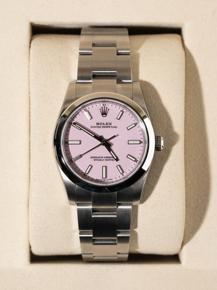 Rolex Oyster Perpetual 124200 - 34mm