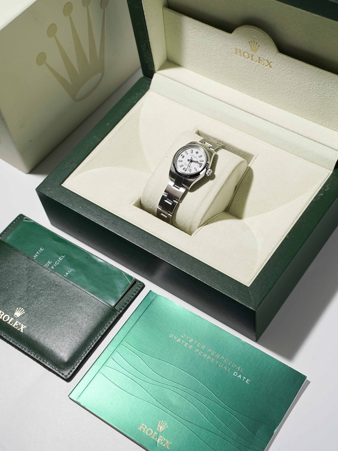 Rolex Oyster Perpetual 176200 - Undated