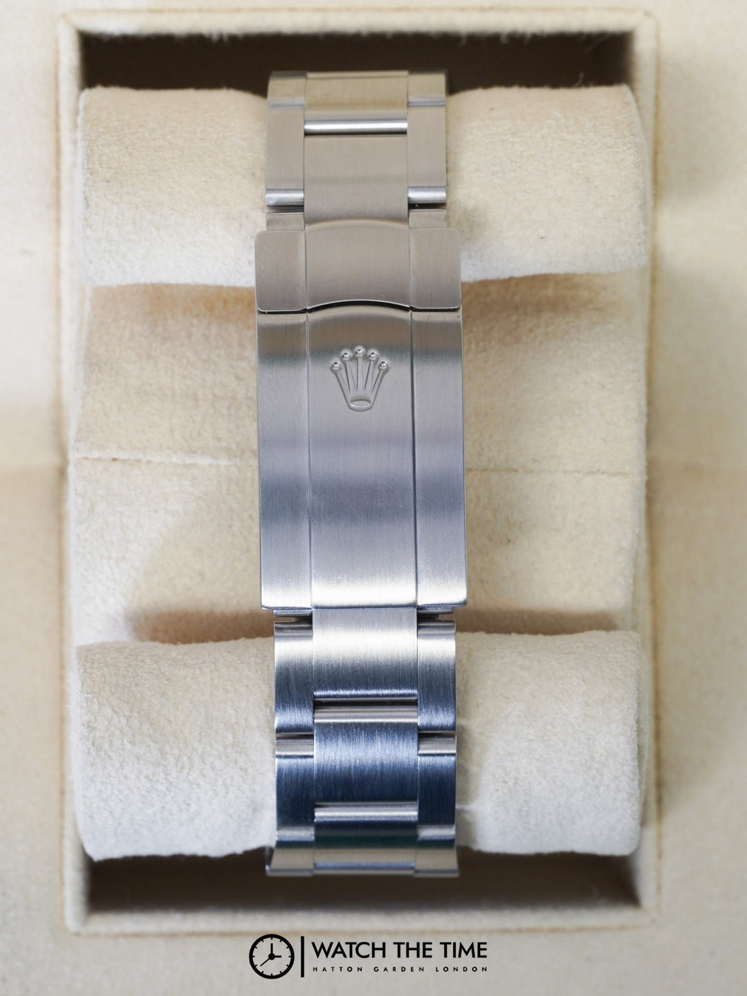Rolex Oyster Perpetual 39 114300 Rhodium - 2019