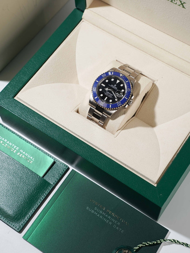 Rolex Submariner 126619LB - 2023