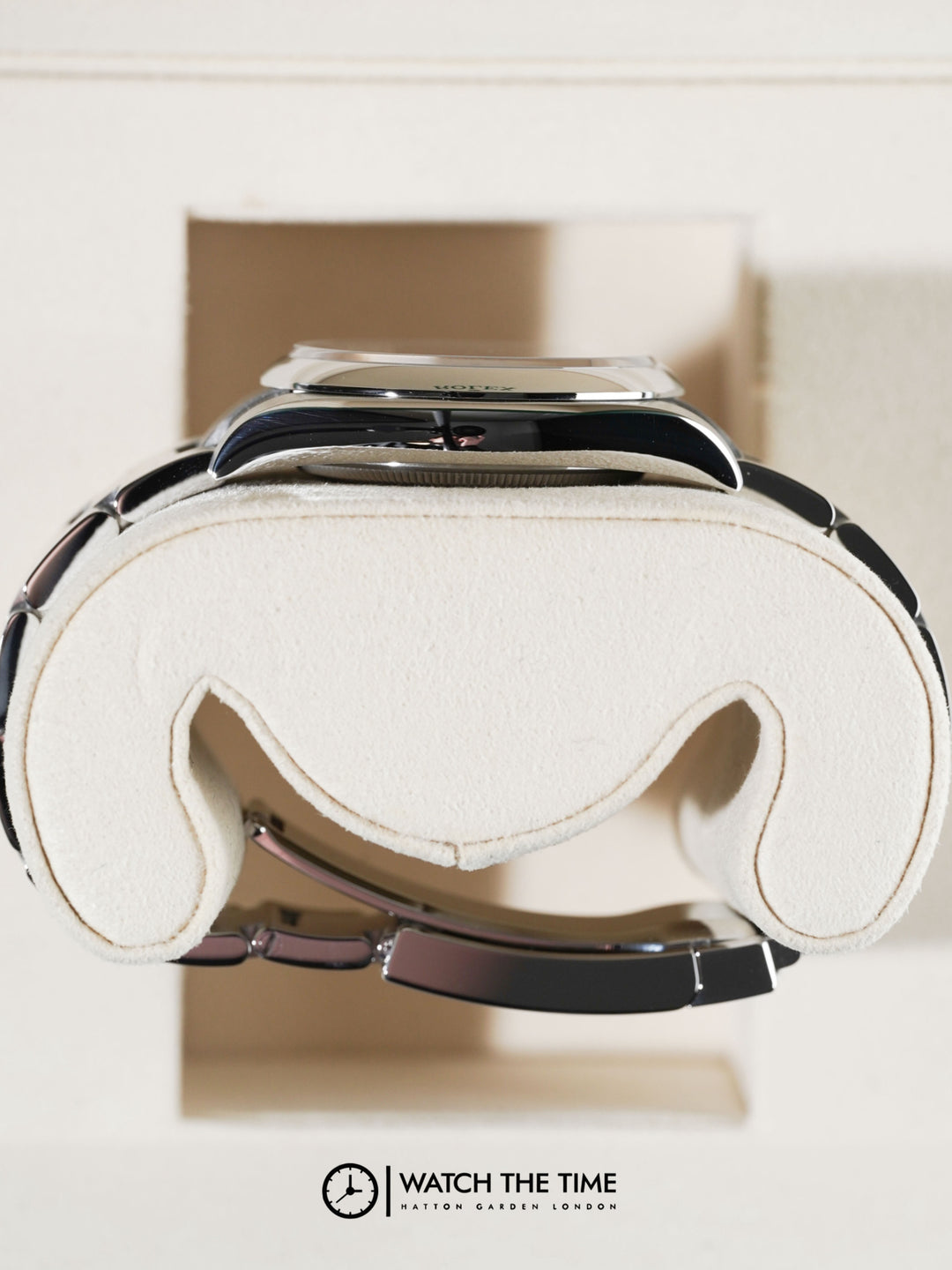 Rolex Oyster Perpetual 126000 - 2025