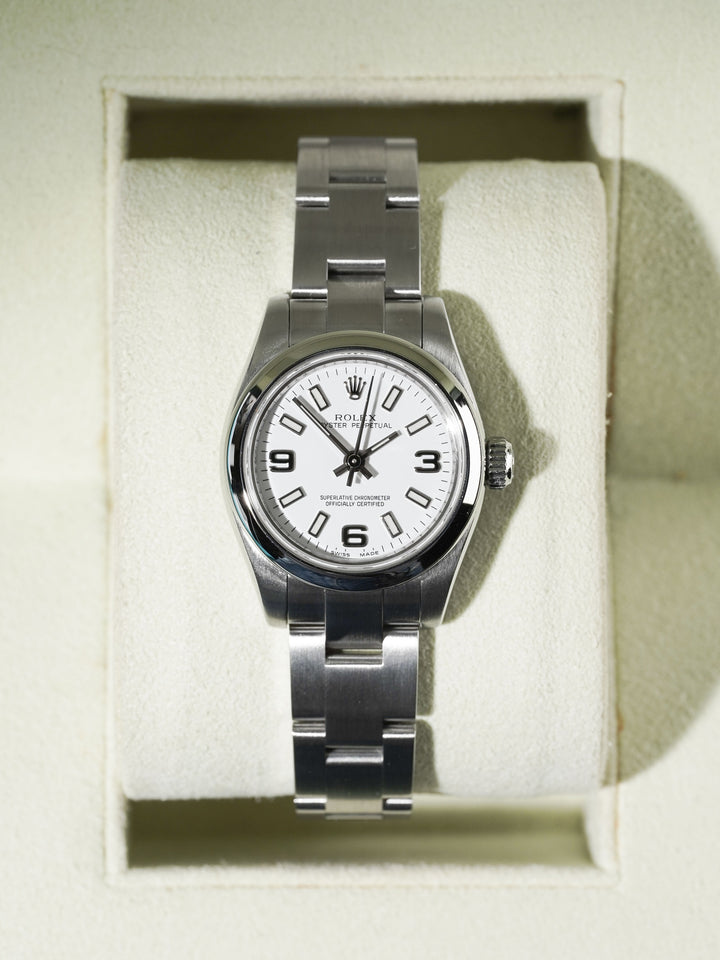 Rolex Oyster Perpetual 176200 - Undated