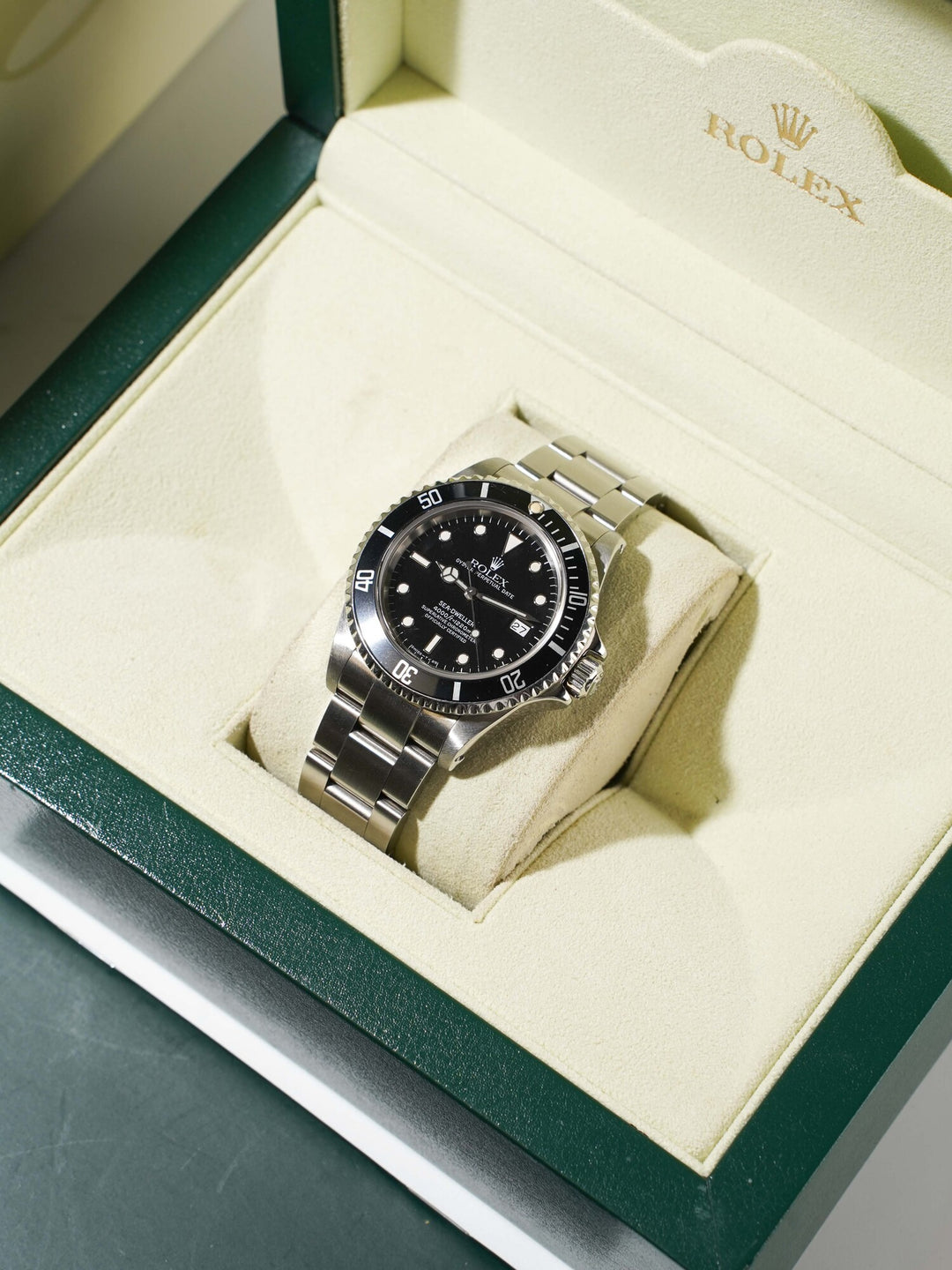 Rolex Sea-Dweller 16600 - 1992
