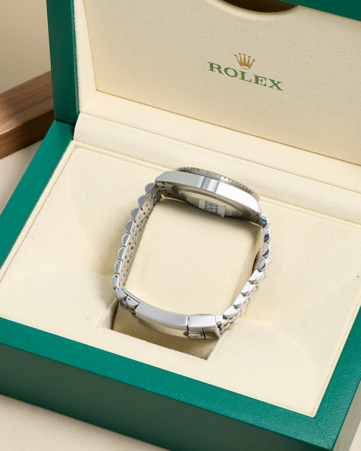 Rolex GMT-Master II Batgirl 126710BLNR