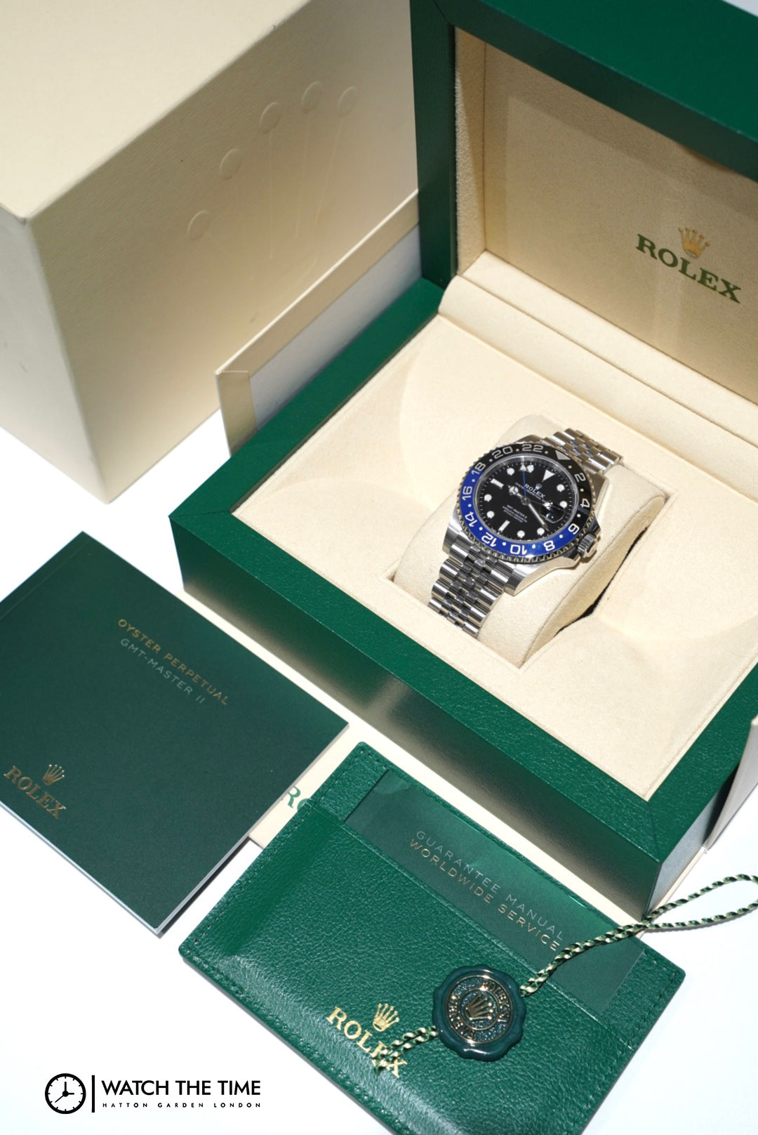 Rolex GMT II "BATGIRL" Stainless Steel 40 mm - 126710BLNR