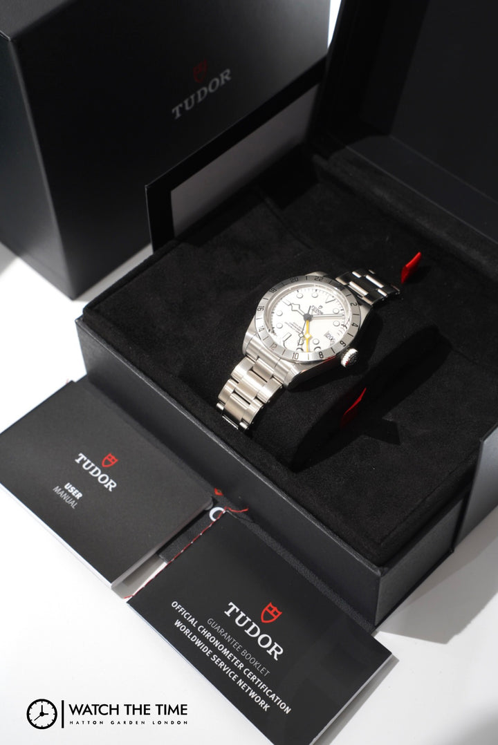 Tudor Black Bay Pro White Stainless Steel 39 mm - 79470