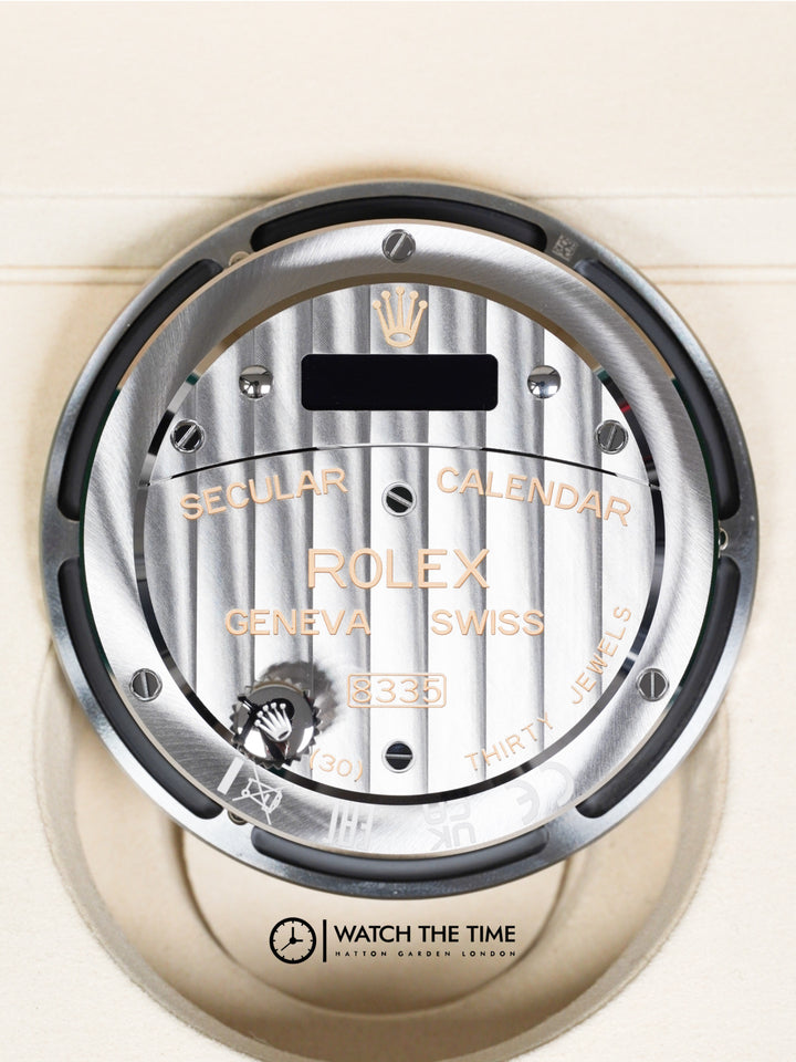 Rolex Submariner Date Desk Clock 909010LN