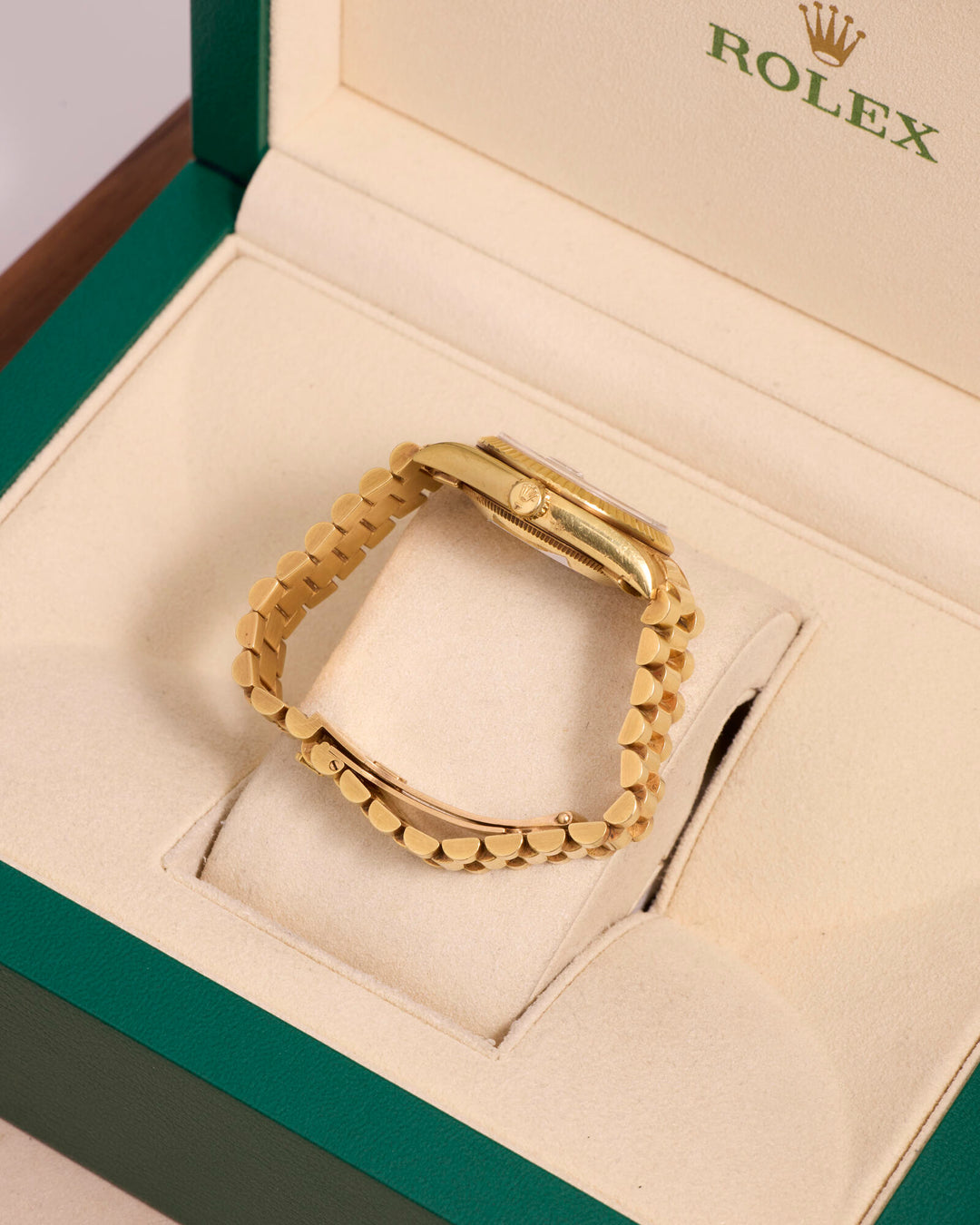 Rolex Datejust 31 Black Yellow Gold 1987 - 68278