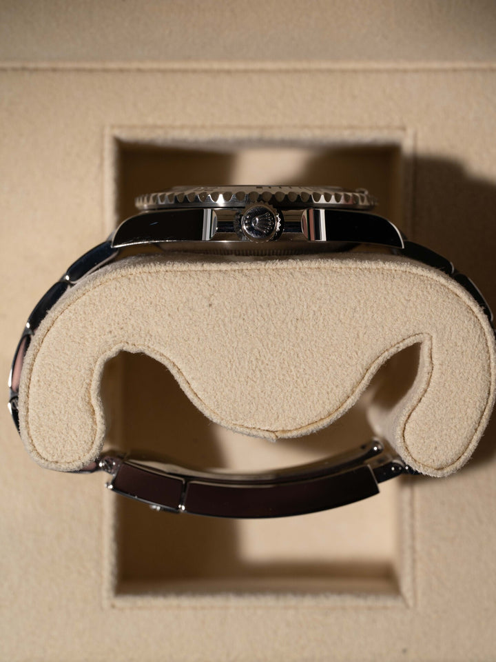 Rolex Submariner 124060 - 2024