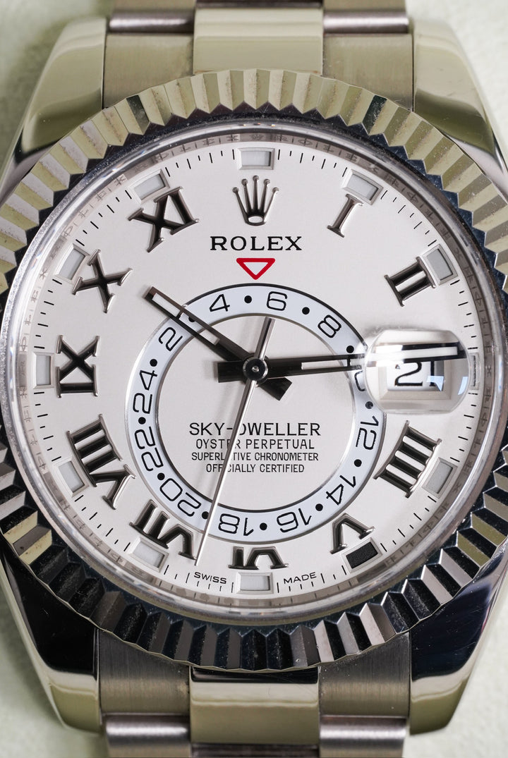 Rolex SkyDweller Ivory White Gold 42 mm - 326939 - 2018