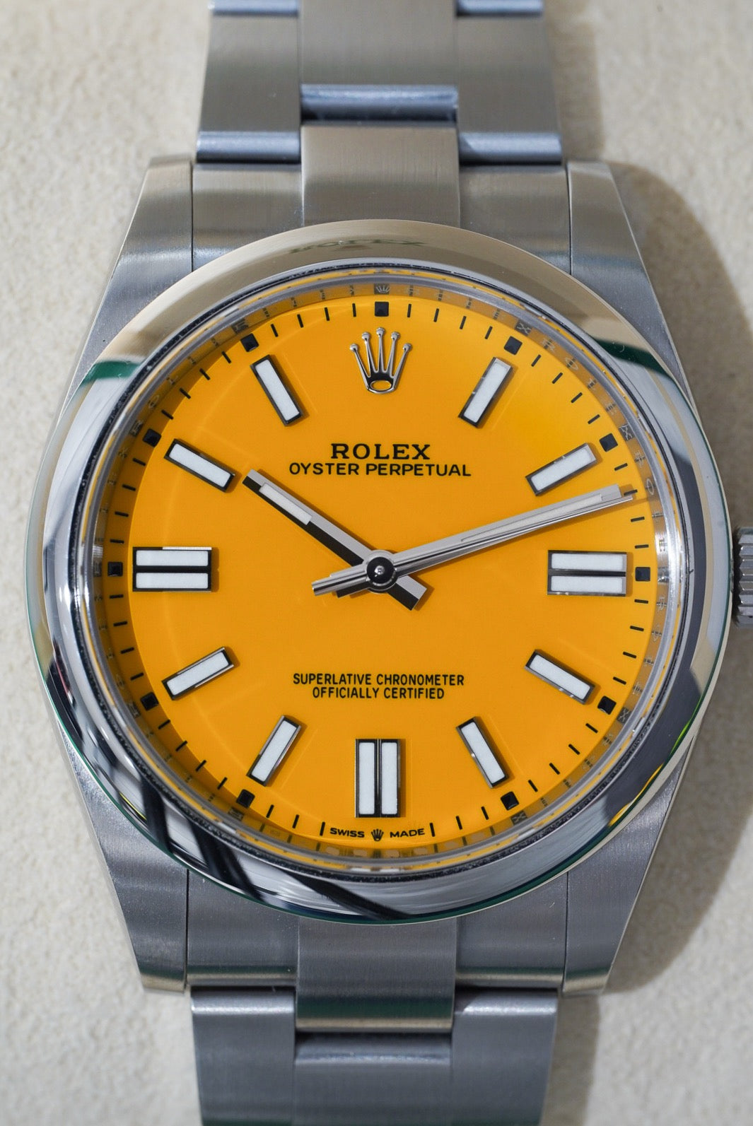 Rolex Oyster Perpetual Yellow Stainless Steel 41 mm - 124300