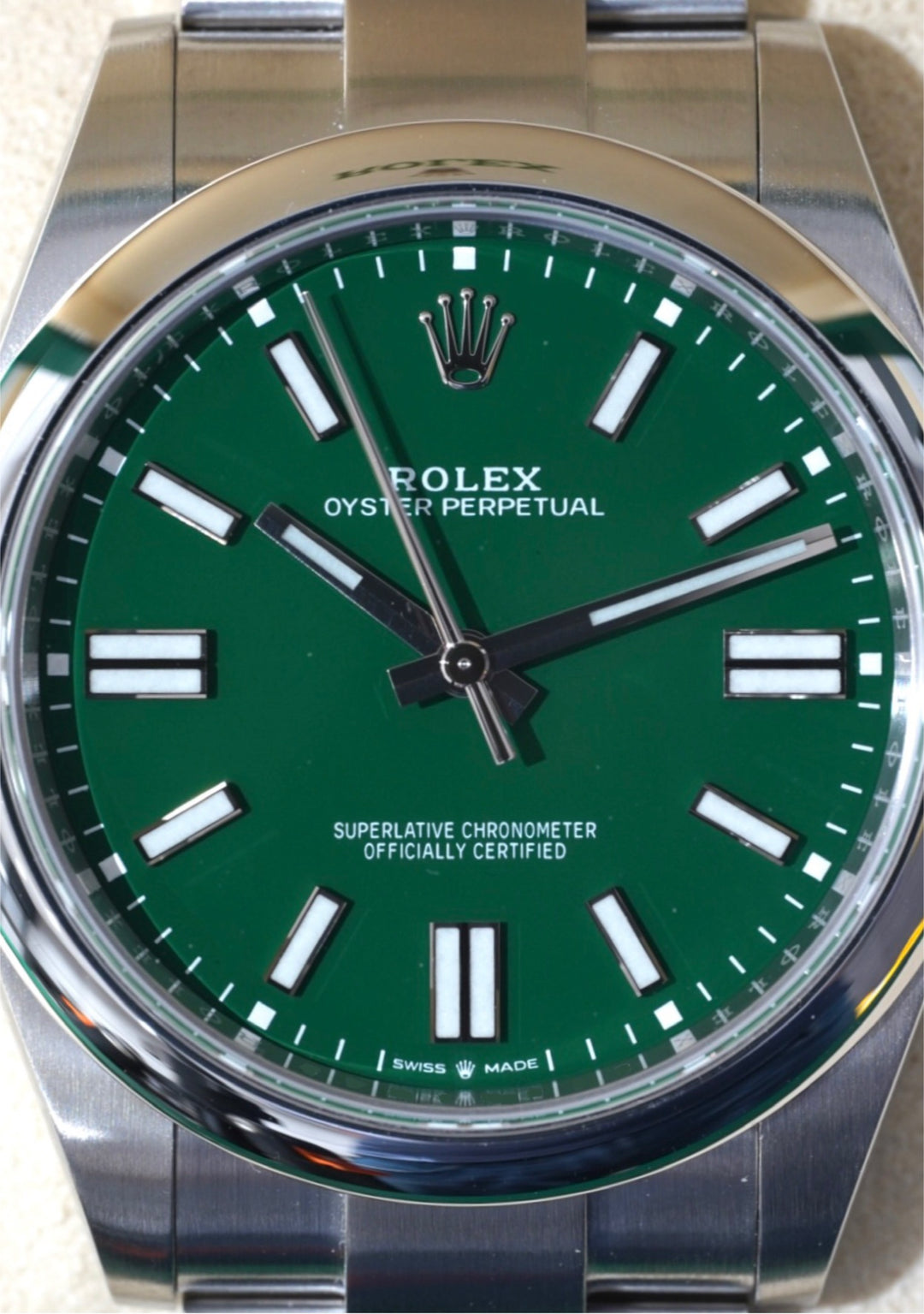 Rolex Oyster Perpetual Green Stainless Steel 41 mm - 124300