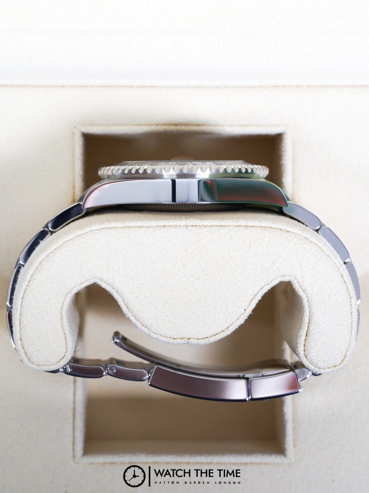 Rolex GMT-Master II 126710GRNR - 2024