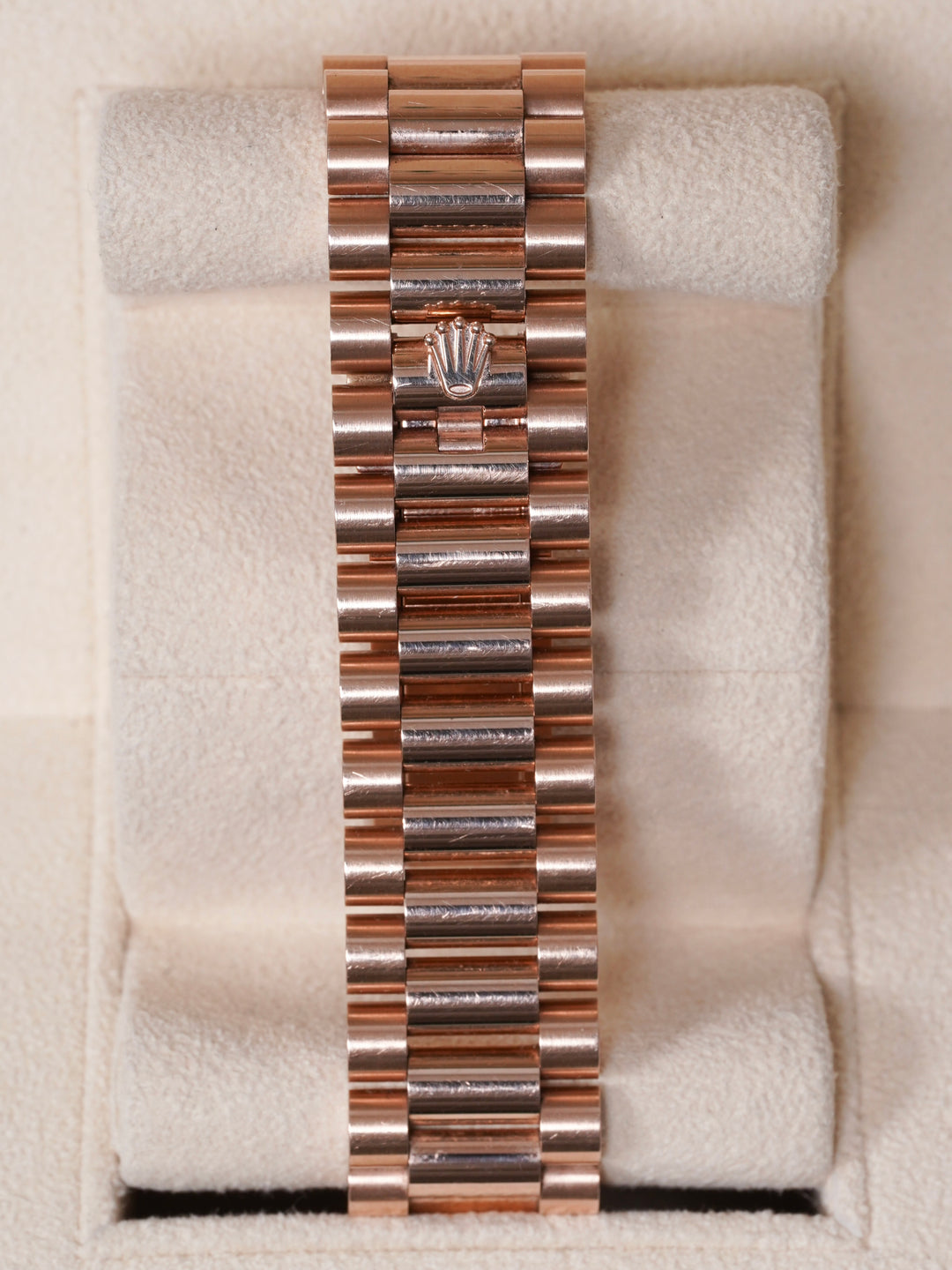 Rolex Day-Date 228235 - 2025