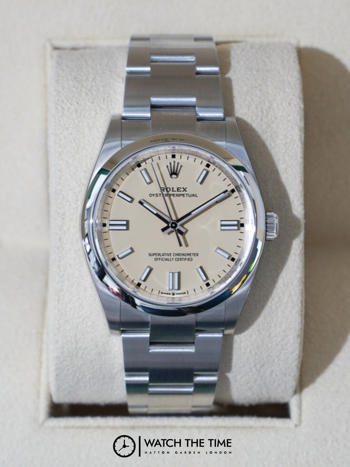 Rolex Oyster Perpetual Beige Stainless Steel 36 mm - 126000 - 2025