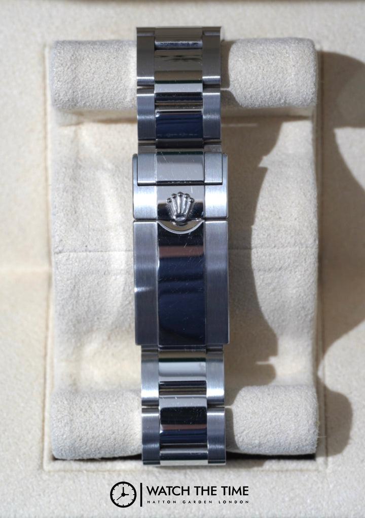 Rolex GMT II "BATMAN" Stainless Steel 40 mm - 126710BLNR