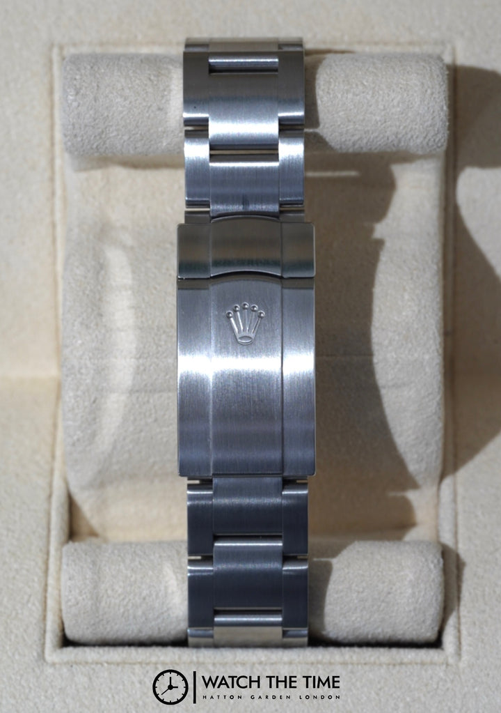 Rolex Oyster Perpetual Silver Stainless Steel 41 mm - 124300