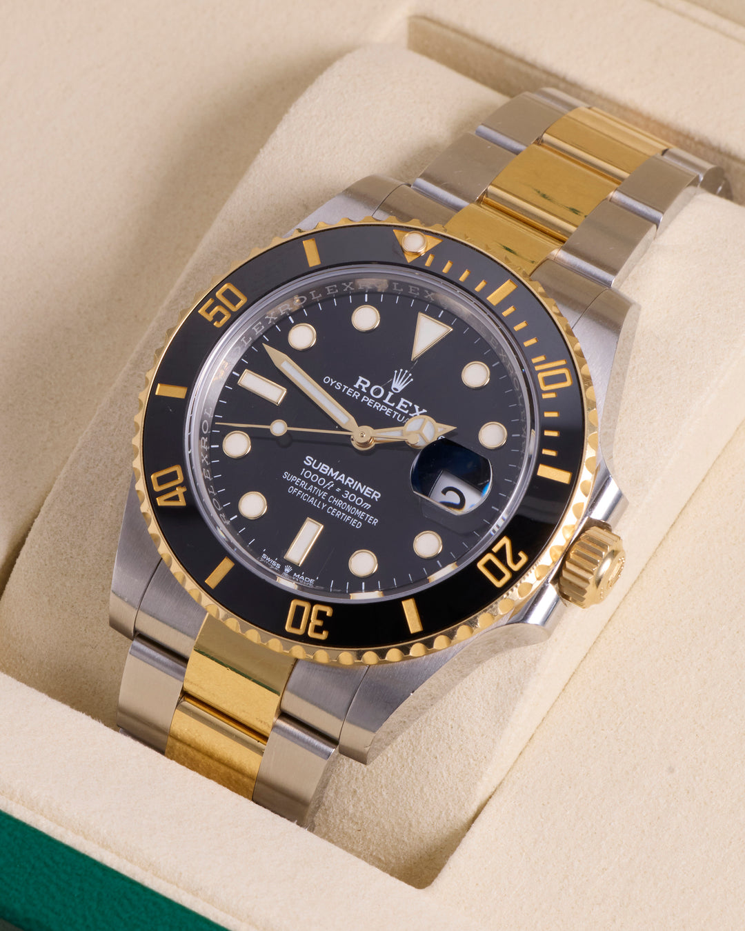 Rolex Submariner 41 Black Stainless Steel & Yellow Gold 2021 - 126613LN