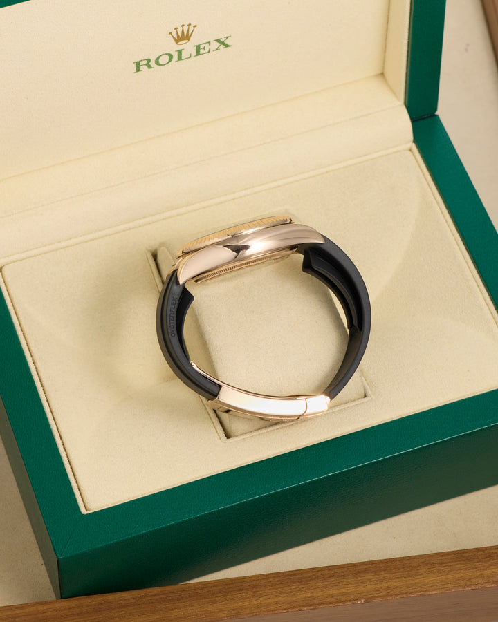 Rolex Sky-Dweller 326235