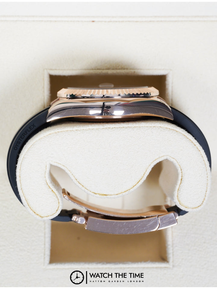 Rolex Sky-Dweller 326235