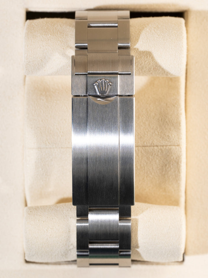 Rolex Submariner 124060 - 2025