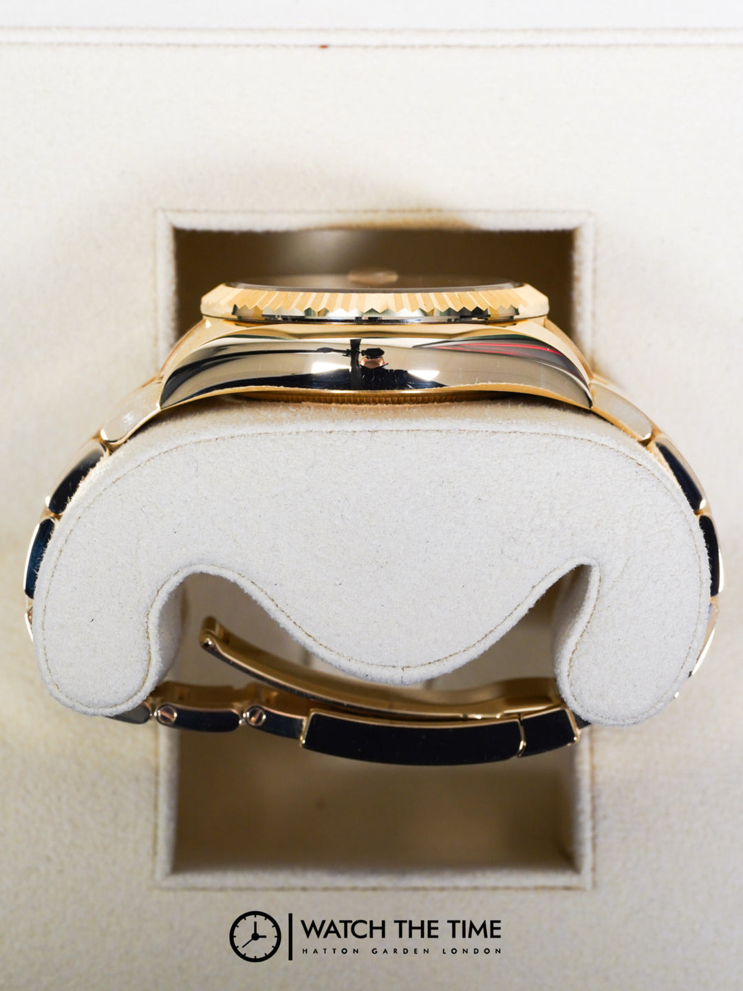 Rolex Sky-Dweller 326938 Champagne Yellow Gold - 2023