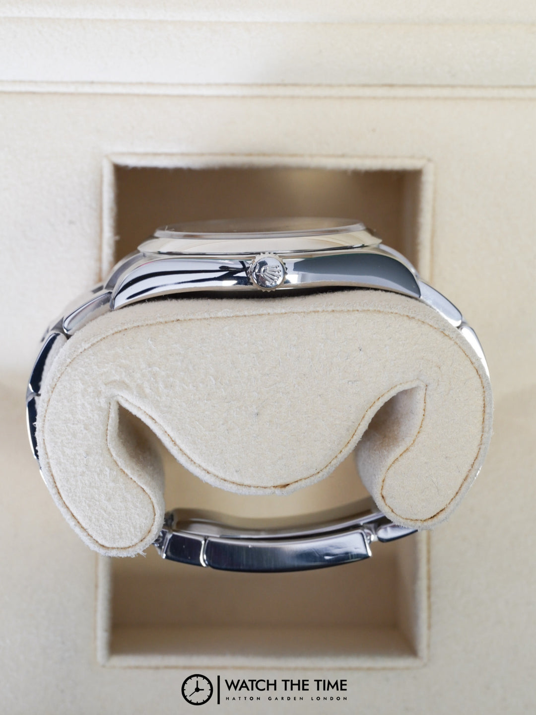 Rolex Oyster Perpetual 39 114300 Rhodium - 2019