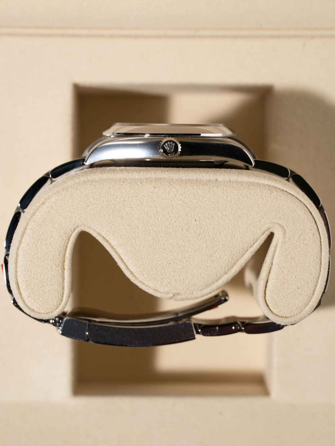 Rolex Oyster Perpetual 124200 - 34mm