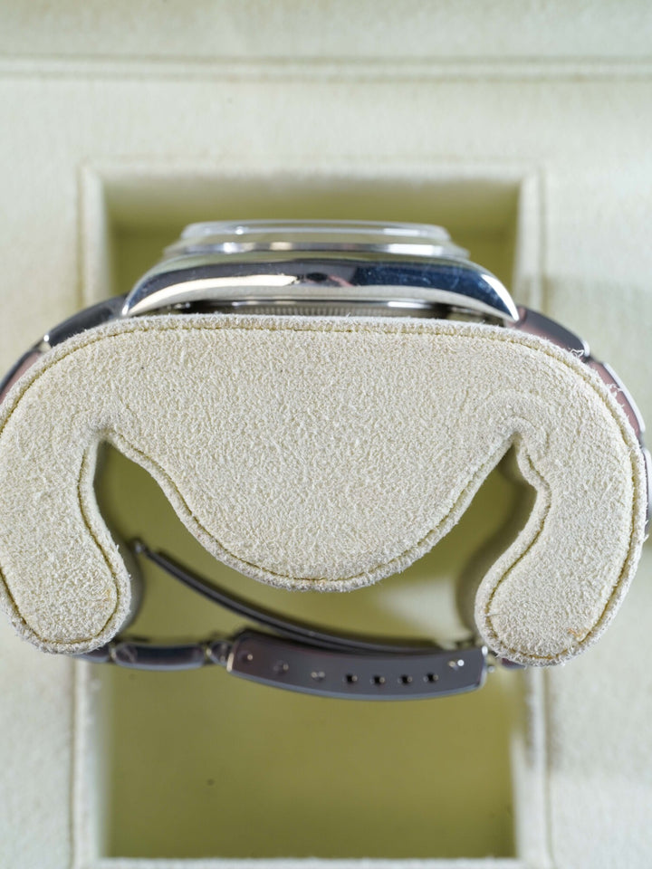 Rolex Oyster Perpetual Date 15200