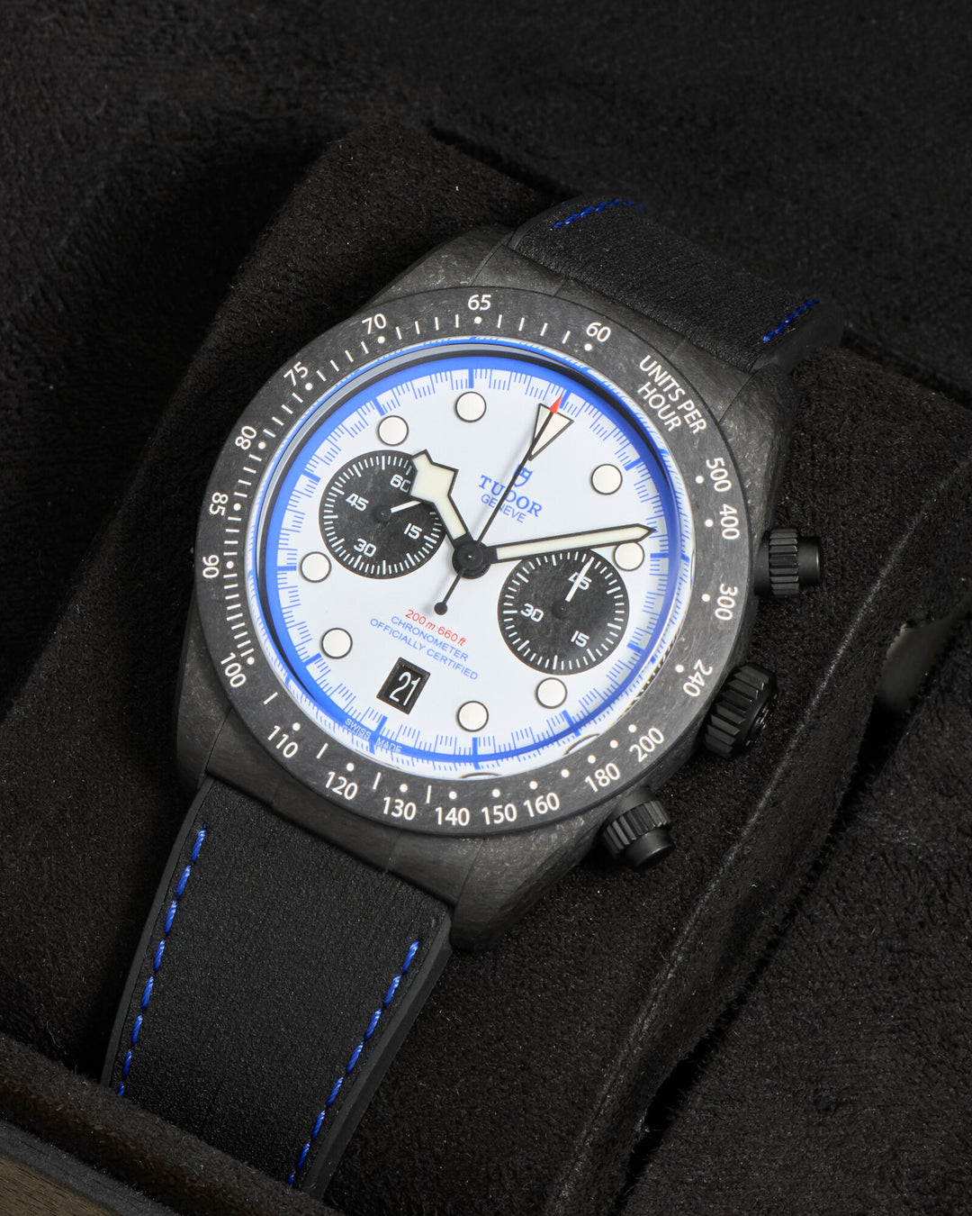 Tudor Black Bay Carbon 79377KN
