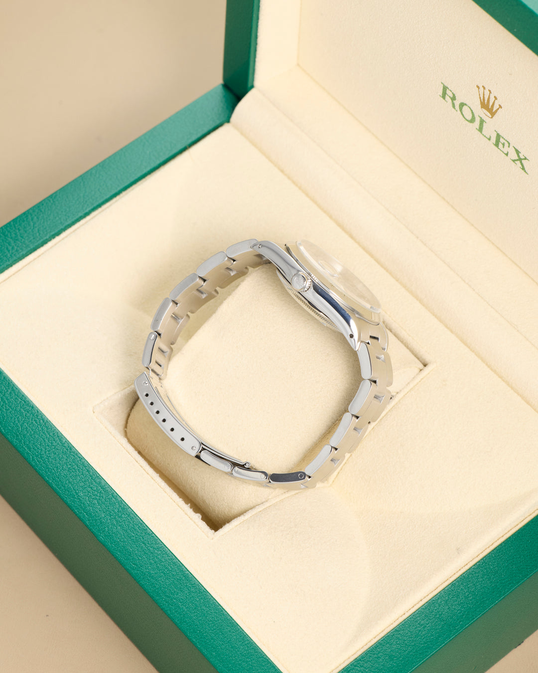 Rolex Oyster Perpetual Date 15200
