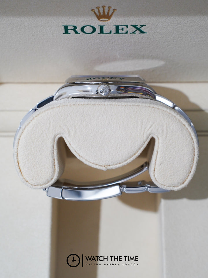 Rolex Oyster Perpetual 36 126000 Pistachio Dial Stainless Steel - 2025