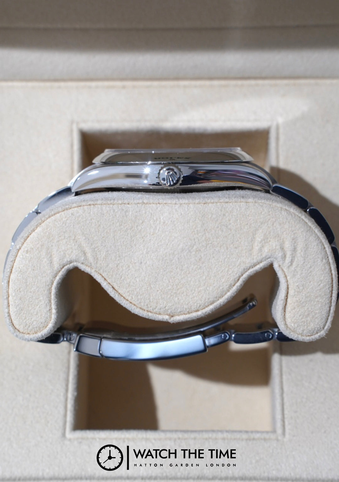 Rolex Oyster Perpetual 41 124300 Green Dial Stainless Steel - 2023