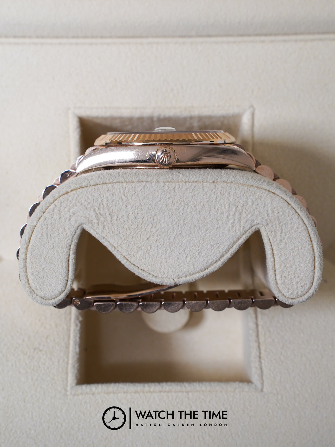 Rolex Daydate Olive Green Rose Gold 40 mm - 228235 - 2022
