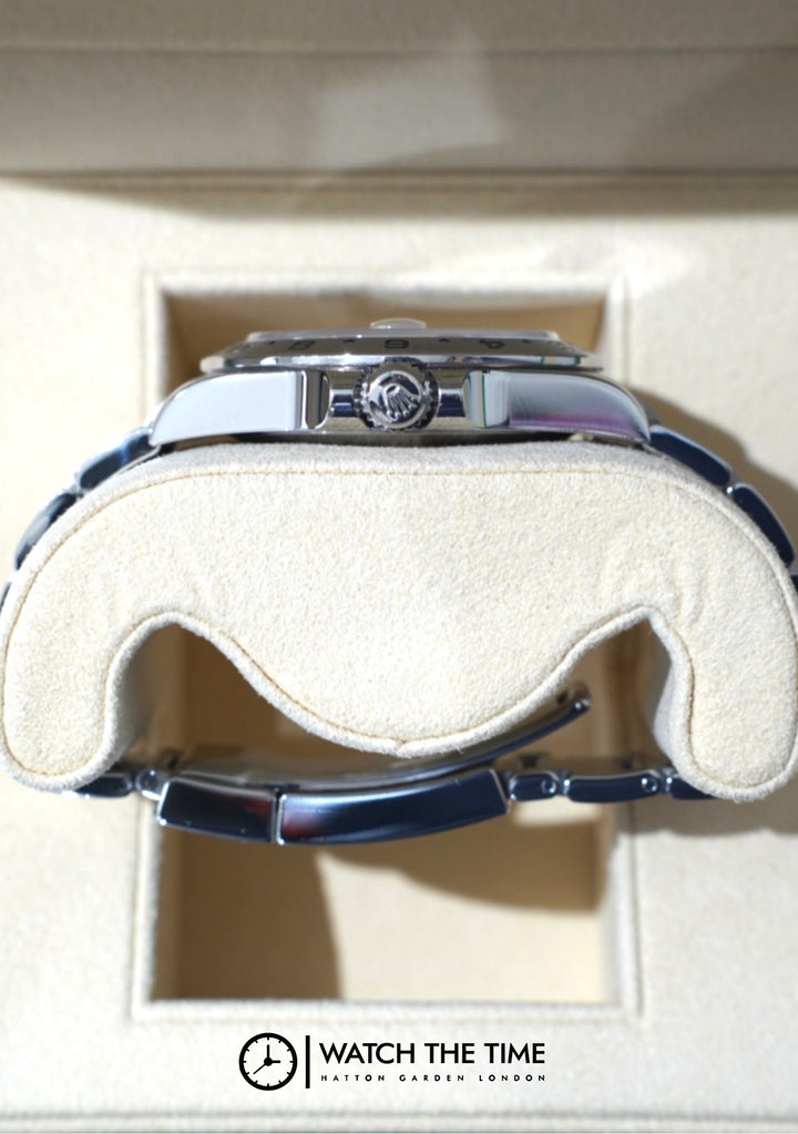 Rolex Explorer 2 226570 Black Dial Steel 42 - 2023