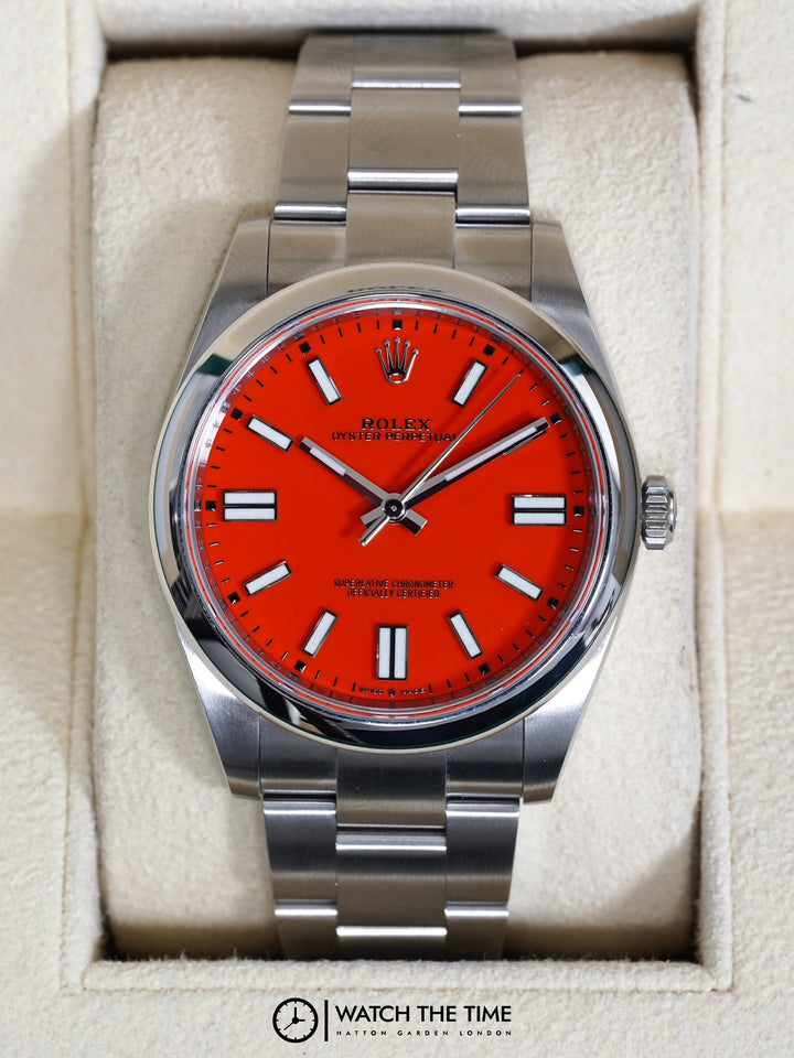 Rolex Oyster Perpetral 41 124300 Red Stainless Steel - 2021