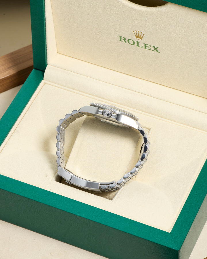Rolex GMT-Master II Batgirl 126710BLNR