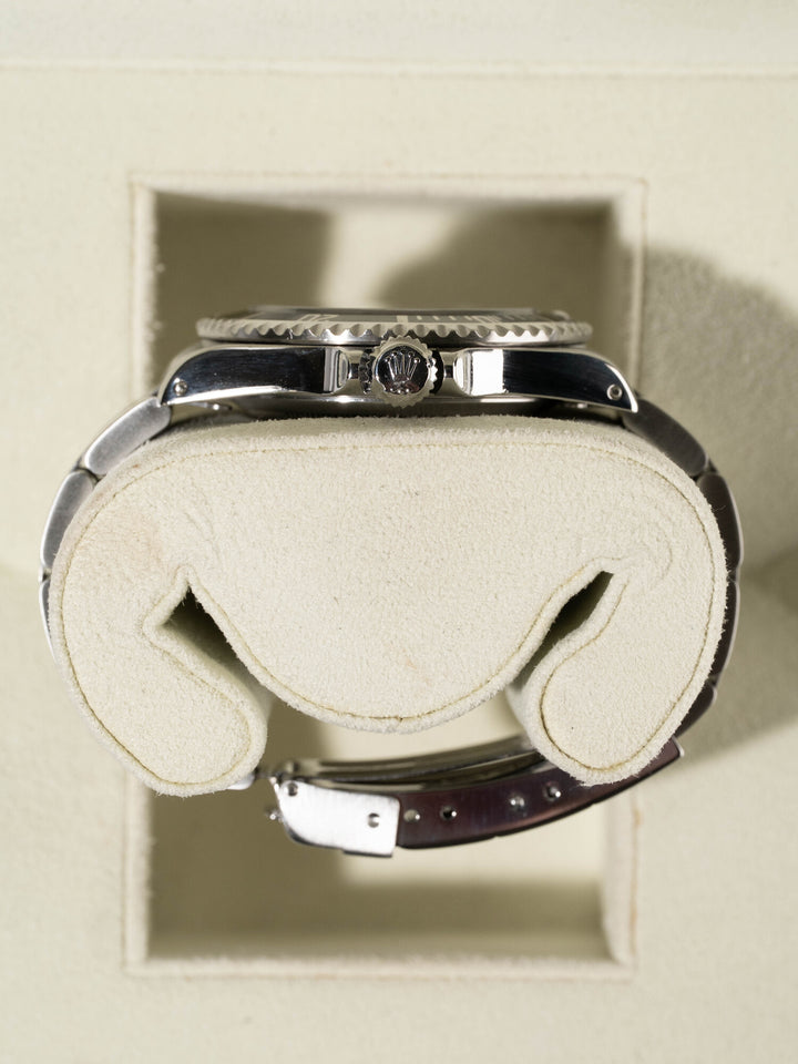 Rolex Submariner 14060M - 2007
