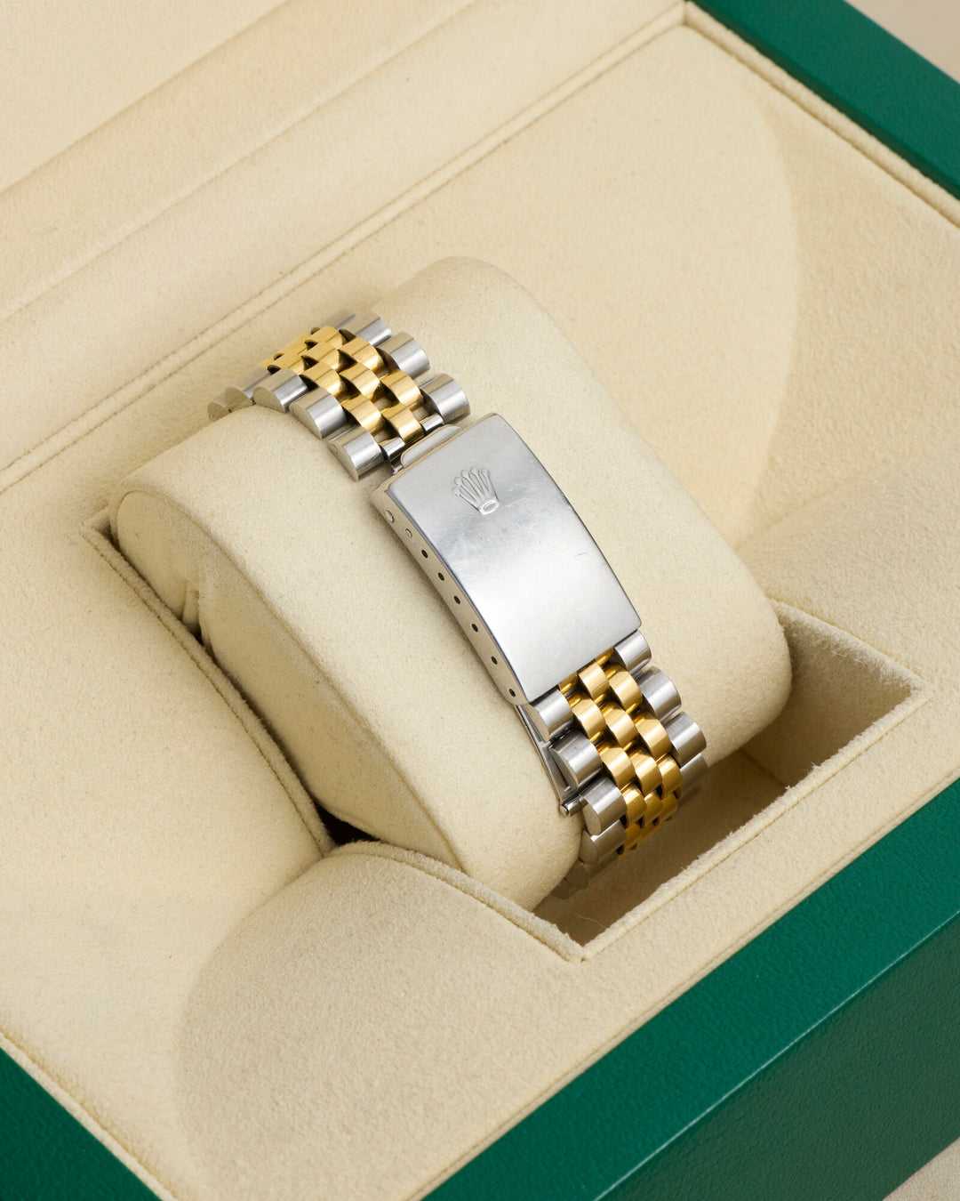 Rolex Datejust 36 Black Diamond Stainless Steel Yellow Gold 1994 - 16233