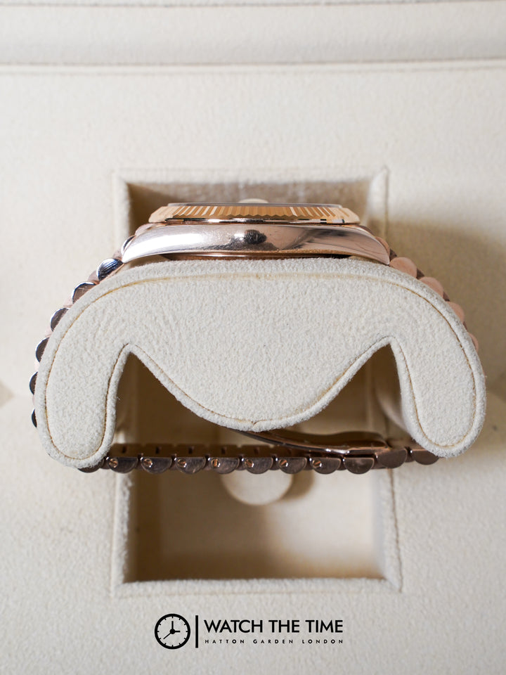 Rolex Daydate Olive Green Rose Gold 40 mm - 228235 - 2022