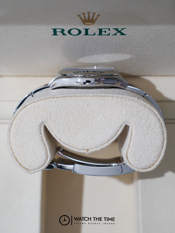 Rolex Oyster Perpetual Lavender Stainless Steel 31 mm - 277200