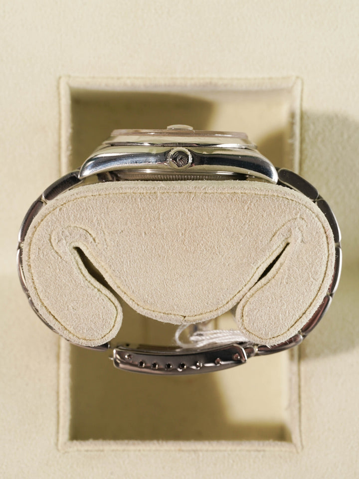 Rolex Oyster Perpetual Date 15200