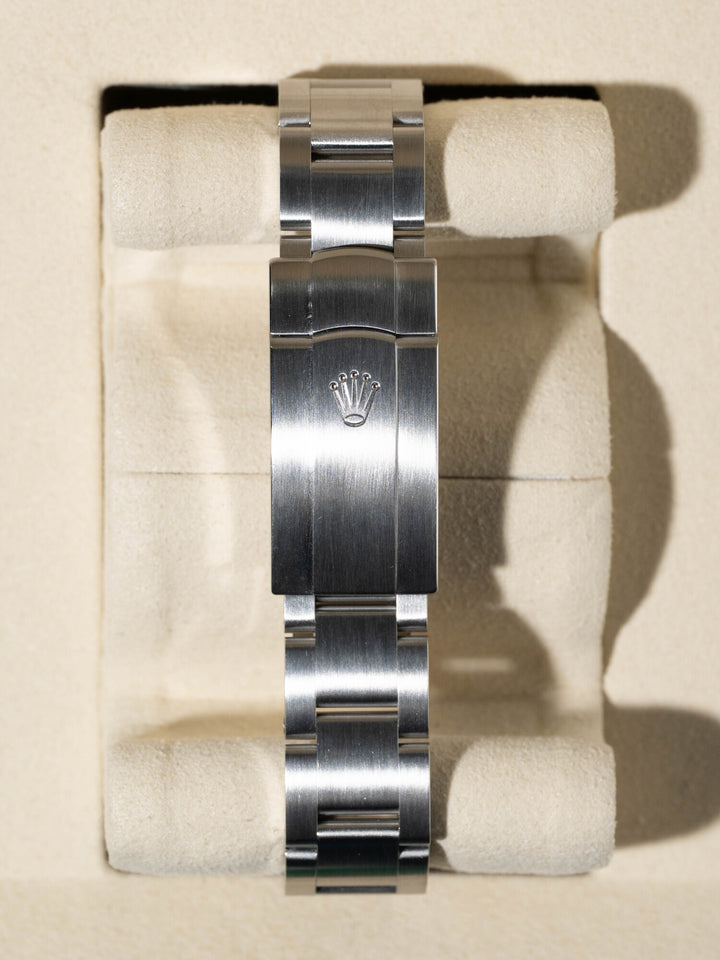 Rolex Oyster Perpetual 124200