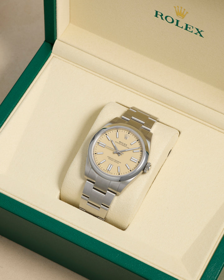 Rolex Oyster Perpetual 41 Beige Stainless Steel 2025 - 134300