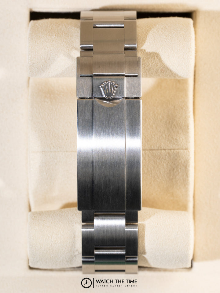Rolex Submariner 124060 - 2026
