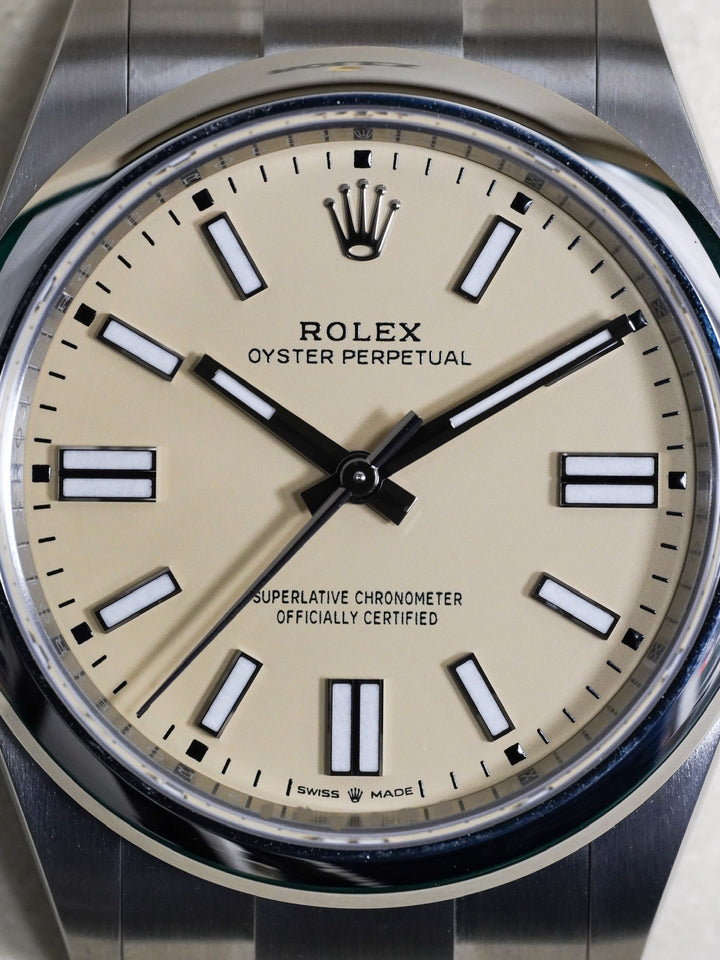 Rolex Oyster Perpetual 134300 - 2025