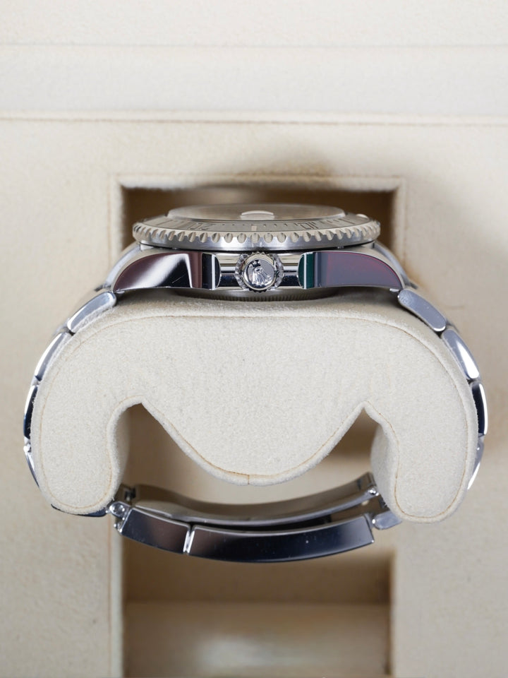 Rolex Sea-Dweller 126600 - 2022
