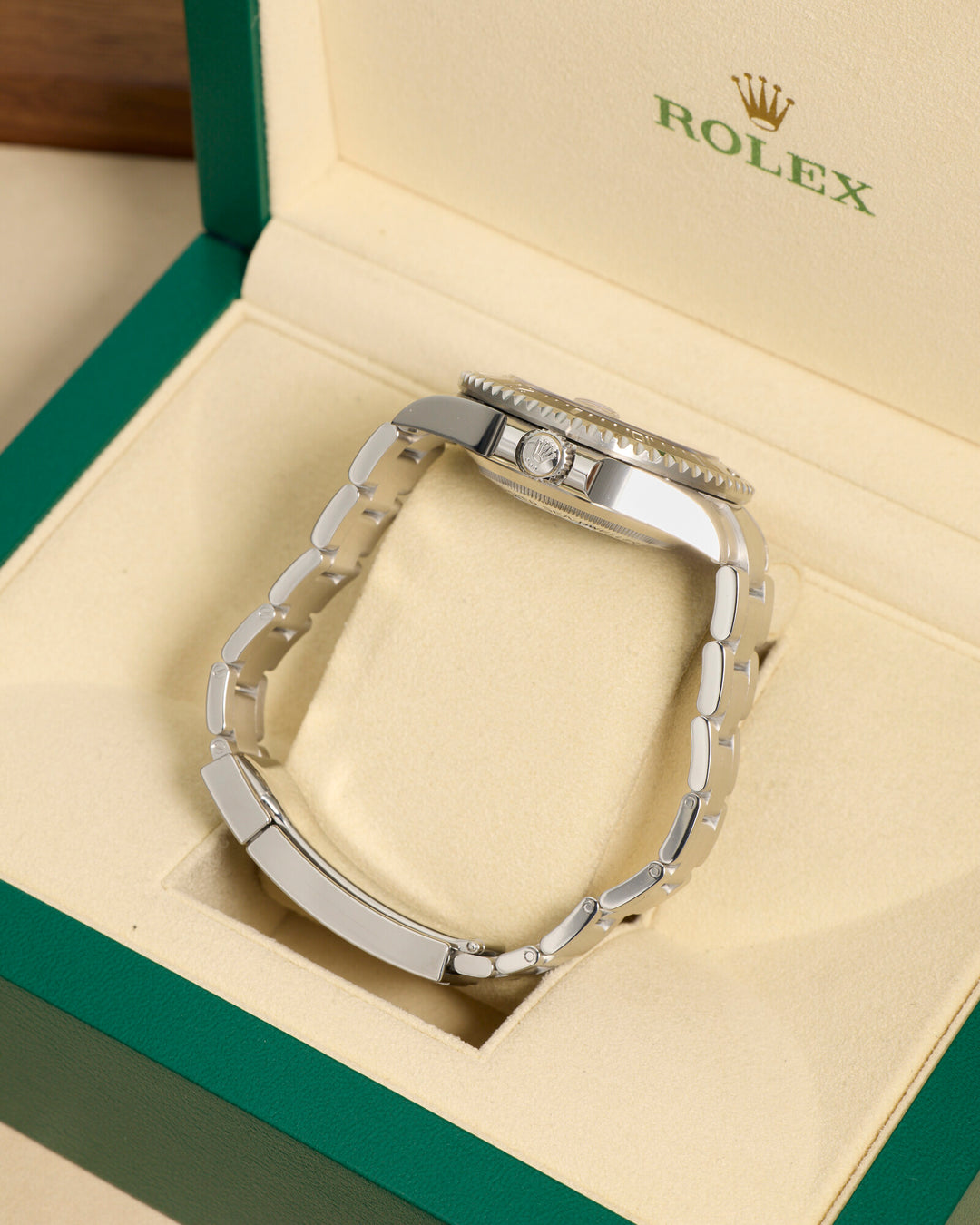 Rolex Sea-Dweller 126600