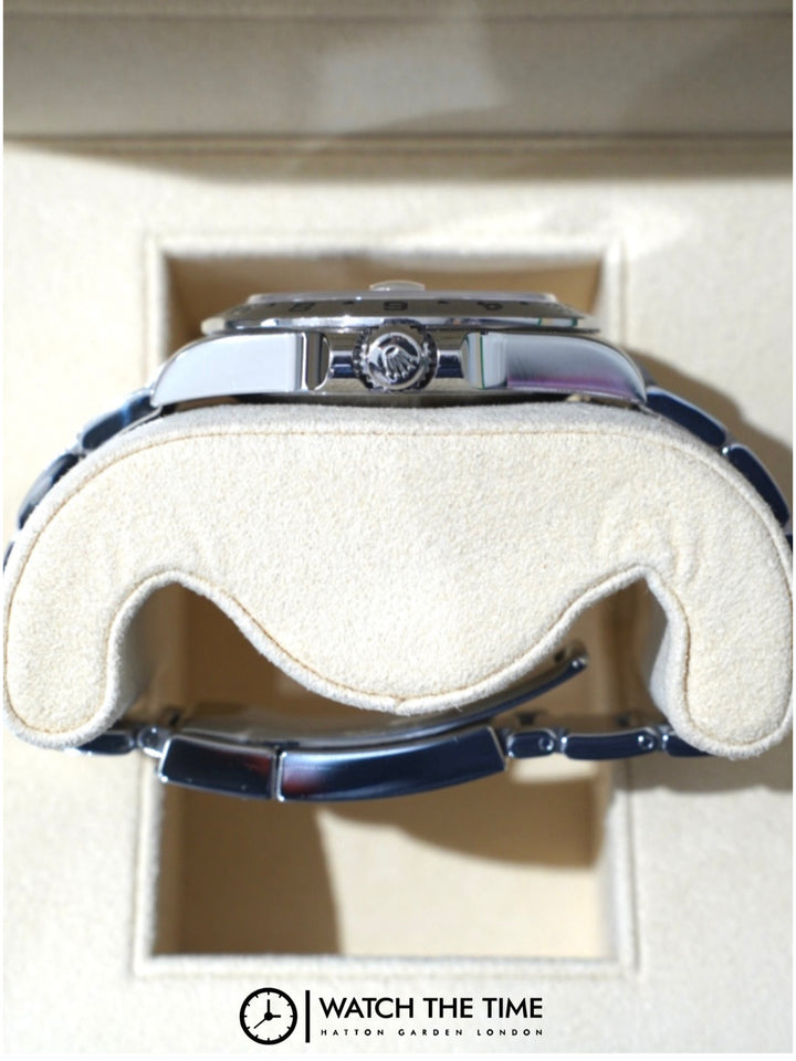 Rolex Explorer II 216570 - 2018